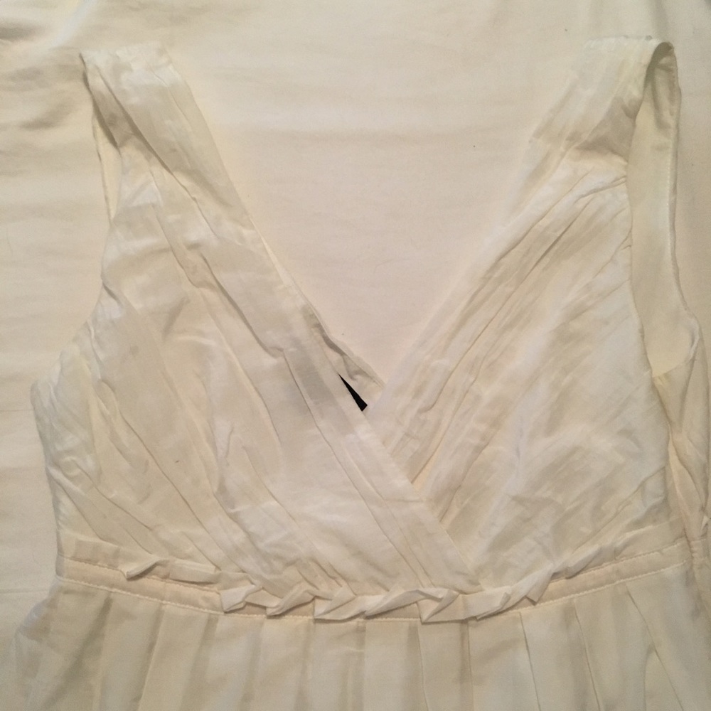 White Gap dress